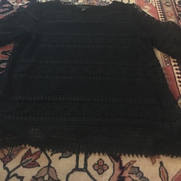 Banana Republic beautiful Lace Blouse - Picture 1 of 6